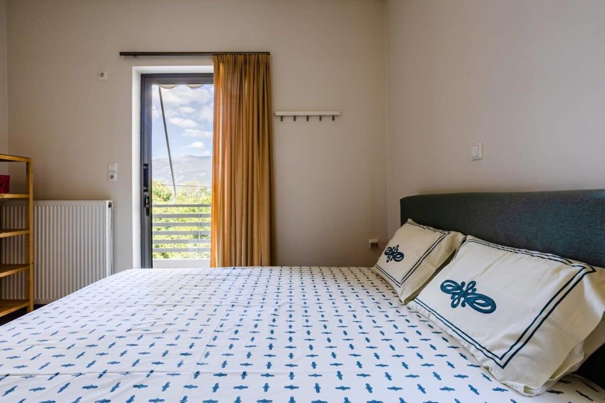 Kalamata'S Spacious Getaway-Taygetos Amazing View Dış mekan fotoğraf